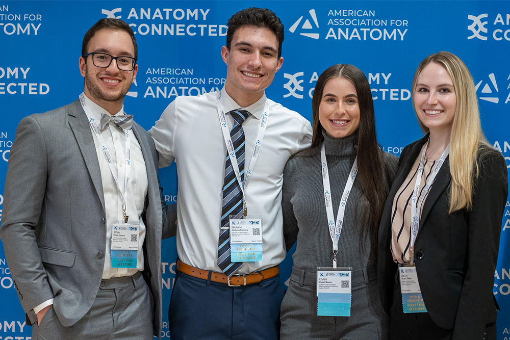 Firstyear medical students present on anatomical variations at